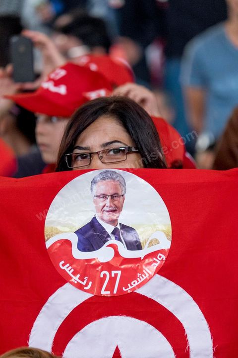 16 novembre 2014 : grand meeting politique du Front populaire, troisième force politique du pays, dans le cadre de la candidature de son président Hamma Hammami à la présidence de la république pour les élections du 23 novembre. Dans un long discours de plus d'une heure, Hammami, a assuré qu'il travaillera à l'installation d'une justice sociale et d'un équilibre entre les différentes régions du pays, avant de finir son meeting avec sa femme Radia Nasraoui, sa fille et tous ses amis et leaders du parti.