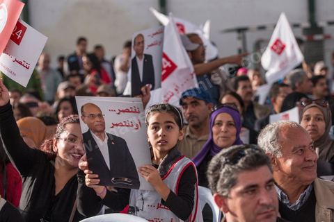 21 novembre 2014 : Meeting de cloture de Moncef Marzouki, président de la république en exercice, à Hammam Lif, le 21 novembre 2014, pour le 1er tour l'élection présidentielle du 23 novembre 2014.