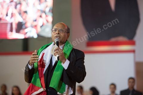 21 novembre 2014 : Meeting de cloture de Moncef Marzouki, président de la république en exercice, à Hammam Lif, le 21 novembre 2014, pour le 1er tour l'élection présidentielle du 23 novembre 2014.