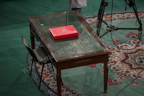 November 20, 2014: Closing session of the National Constituent Assembly to mark the end of its work. Each member of the Assembly signed a handwritten copy of the Constitution. On this occasion, Ben Jâafar delivered a speech in which he reviewed the Constituent National Assembly’s three years of work and praised the contributions not only of the deputies but also of civil society and the journalists who covered the Assembly’s proceedings and participated in its many events. 