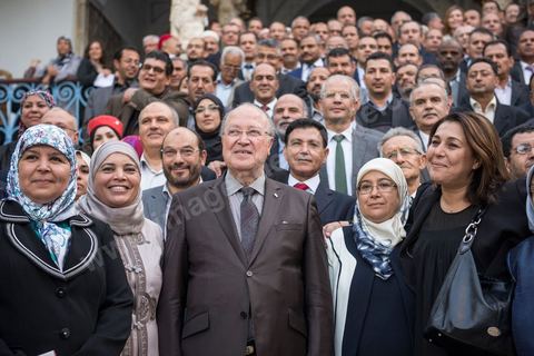 November 20, 2014: Closing session of the National Constituent Assembly to mark the end of its work. Each member of the Assembly signed a handwritten copy of the Constitution. On this occasion, Ben Jâafar delivered a speech in which he reviewed the Constituent National Assembly’s three years of work and praised the contributions not only of the deputies but also of civil society and the journalists who covered the Assembly’s proceedings and participated in its many events. 
