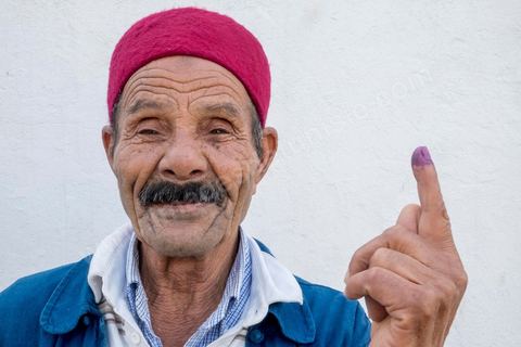 23 novembre 2014 :  Jour vote pour les élections présidentielles, les premières depuis la révolution de 2011.