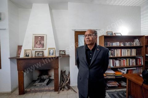 25 novembre 2014 : après une campagne éléectorale présidenteille fatiguante, le candidat à sa succession Moncef Marzouki est parti trois jours se reposer dans sa villa dans la zone touristique de Port El Kantoui au nord de Sousse. Les résultats préliminaires lui donne la seconde place avec 6 points de retard contre Beji Caid Essebsi, avec 33,43 % contre 39,46 %.