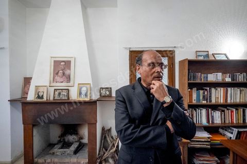25 novembre 2014 : après une campagne éléectorale présidenteille fatiguante, le candidat à sa succession Moncef Marzouki est parti trois jours se reposer dans sa villa dans la zone touristique de Port El Kantoui au nord de Sousse. Les résultats préliminaires lui donne la seconde place avec 6 points de retard contre Beji Caid Essebsi, avec 33,43 % contre 39,46 %.