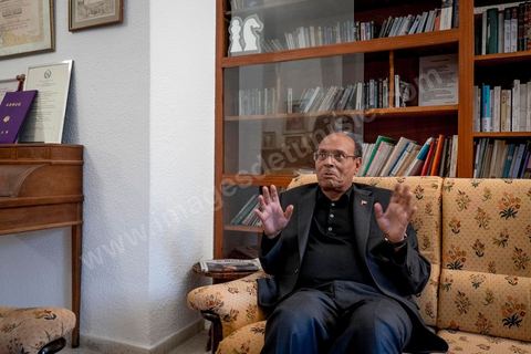 25 novembre 2014 : après une campagne éléectorale présidenteille fatiguante, le candidat à sa succession Moncef Marzouki est parti trois jours se reposer dans sa villa dans la zone touristique de Port El Kantoui au nord de Sousse. Les résultats préliminaires lui donne la seconde place avec 6 points de retard contre Beji Caid Essebsi, avec 33,43 % contre 39,46 %.