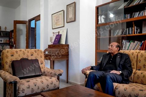 25 novembre 2014 : après une campagne éléectorale présidenteille fatiguante, le candidat à sa succession Moncef Marzouki est parti trois jours se reposer dans sa villa dans la zone touristique de Port El Kantoui au nord de Sousse. Les résultats préliminaires lui donne la seconde place avec 6 points de retard contre Beji Caid Essebsi, avec 33,43 % contre 39,46 %.