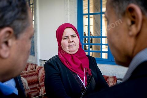 December 2, 2014: Mbarka Brahmi, newly elected as a representative for the Popular Front, is the widow of Representative Mohamed Brahmi, who was assassinated on July 25, 2013. First meeting of the 217 members of the Assembly of the Representatives of the People (ARP) elected on October 26, an election won by the Nidaa Tounès party (86 seats) ahead of the Islamist Ennahda party (69 seats), which had held the majority until then. This first meeting was presided over by longtime activist Ali Ben Salem, in his capacity as the senior-most member of the new assembly.