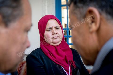 December 2, 2014: Mbarka Brahmi, newly elected as a representative for the Popular Front, is the widow of Representative Mohamed Brahmi, who was assassinated on July 25, 2013. First meeting of the 217 members of the Assembly of the Representatives of the People (ARP) elected on October 26, an election won by the Nidaa Tounès party (86 seats) ahead of the Islamist Ennahda party (69 seats), which had held the majority until then. This first meeting was presided over by longtime activist Ali Ben Salem, in his capacity as the senior-most member of the new assembly.