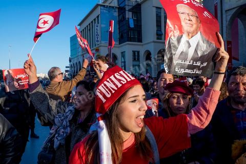 December 22, 2014: The “bajboujettes”—a nickname given to the large number of female supporters of Beji Caïd Essebsi, the anti-Islamist candidate—gathered in front of the party’s campaign headquarters in the very upscale Berges du Lac neighborhood of Tunis as soon as the victory was officially announced.