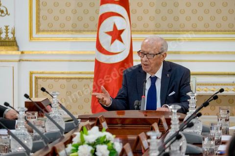 March 19, 2015: First extraordinary joint meeting of the Supreme Council for Internal Security and the Supreme Council of the Armed Forces, chaired by President Béji Caid Essebsi, the Prime Minister, and the Ministers of the Interior and Defense, at the Carthage Palace. “Tunisia is at war,” declared the President.