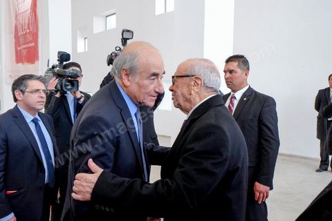 LE GRAND RENDEZ-VOUS - Le président tunisien Béji Caïd Essebsi est l'invité dimanche de Jean-Pierre Elkabbach d'Europe 1, Christophe Ayad du Monde et Michaël Darmon d'ITélé. Il revient sur l'attaque du musée du Bardo. Installé dans la salle de Constantin, là même où les deux terroristes sont passés durant leur attaque du musée le mercredi 18 mars.