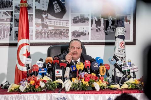 26 mars 2015 : Conférence de presse du ministre de l’Intérieur Najem Gharsalli, à la Direction générale des unités d’intervention à Bouchoucha. Il est revenu sur les détails de l’attaque terroriste du 18 mars, au musée du Bardo.