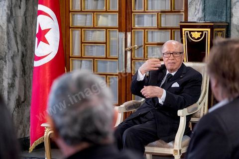 18 avril 2015 : Au palais présidentiel de Carthage, le président tunisien Béji Caïd Essebsi reçoit la délégation. Dans le cadre de la promotion de la Tunisie, la ministre française de la Culture Fleur Pelerin s'est rendue en Tunisie dans un voyage organisé par le ministère du tourisme avec une délégation de personnalités françaises et tunisiennes qui participent à la campagne de communication "La Tunisie, moi j'y vais".