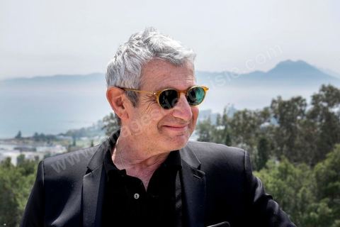 18 avril 2015 : Michel Boujenah en visite au musée archéologique de Carthage. Dans le cadre de la promotion de la Tunisie, la ministre française de la Culture Fleur Pelerin s'est rendue en Tunisie dans un voyage organisé par le ministère du tourisme avec une délégation de personnalités françaises et tunisiennes qui participent à la campagne de communication "La Tunisie, moi j'y vais".