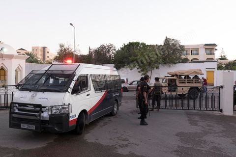 June 26, 2015: Police and military security reinforcements at the hotel. Terrorist attack at a hotel in the tourist area of Port El Kantaoui, north of Sousse. A young Tunisian terrorist opened fire for nearly half an hour on tourists, from the hotel beach to the reception area, resulting in a preliminary death toll of 39 among tourists and Tunisian employees, before being shot dead by law enforcement. The Tunisian Ministry of Health states that among the injured are individuals of British, Belgian, German, and Norwegian nationalities, among others.