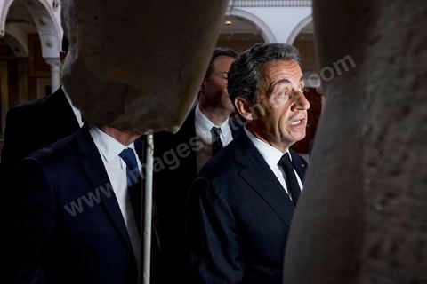 20 juillet 2015 : Viste des salles du musée du Bardo lieu de l'attaque terroriste du 18 mars. Visite de Nicolas Sarkozy en Tunisie à titre de Président du Pparti Les Républicains.