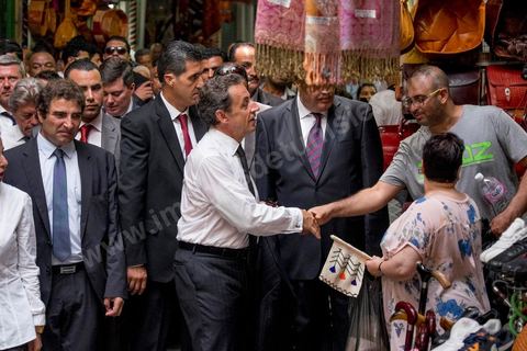 20 juillet 2015 : Visite de la medina de Tunis de Nicolas Sarkozy et de la délégation du parti Les Républicains. Visite de Nicolas Sarkozy en Tunisie à titre de Président du Pparti Les Républicains.