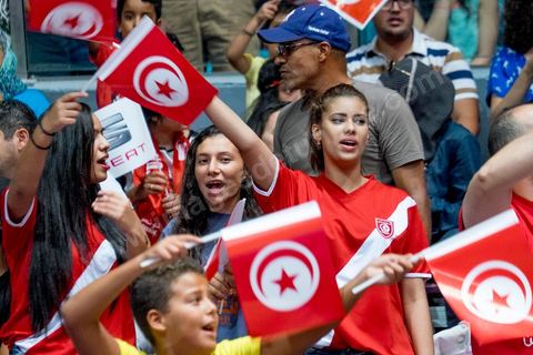 23 août 2015 : Le public du stade de Radès très chaud et fervent supporter de son équipe natioanle lors du dernier match de poule de la Tunisie contre le Nigéria lors de l'AfroBasket Tunisia 2015. Victoire de la Tunisie (70-59) et finie première de son groupe.