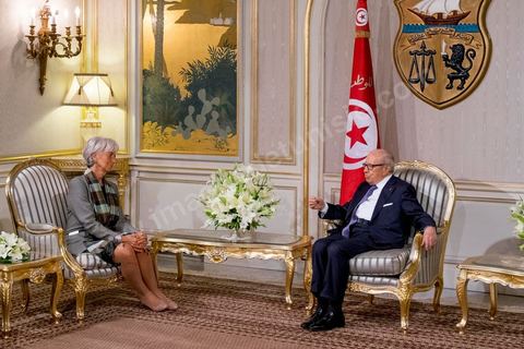 8 septembre 2015 : Rencontre entre Christine Lagarde et Béji Caïd Essebsi, président de la République. Visite de deux jours à Tunis de Christine Lagarde, directrice générale du Fonds monétaire international (FMI). Dans le cadre de sa seconde visite officielle en Tunisie, son dernier déplacement dans le pays remontait à 2012, elle s'est entretenue avec le président Beji Caïd Essebsi, le gouverneur de la Banque centrale Chedly Ayari, et le chef du gouvernement Habib Essid. Ses mots d'ordre : la confiance et les réformes dans un contexte difficile. Dasn cette emploi du temps chargé elle a souhaité visiter la medina de Tunis pour réaffirmer l'importance et la richesse du tourisme et une viiste au musée du Bardo pour déposer une gerbe en hommage aux victimes de l'attentat du 18 mars. 