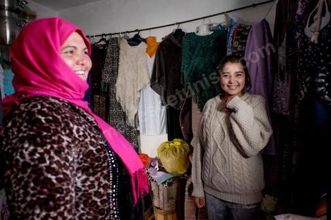 January 22, 2016: Amina and her mother welcome us into their small shop selling secondhand clothes and household odds and ends. For the past week, because of the tension, Amira’s father has forbidden her from going to school in the city center. It’s too dangerous. So the 18-year-old spends her days in Karma watching the sheep eat the plastic bags and garbage that are piling up. Amira isn’t allowed to venture too far into the neighborhood. That’s her mother’s order this time. Her mother, who runs a tiny shop, wants to keep her within sight: “Amira—I don’t want her to be harassed on the street by young people. I’m worried about her two brothers, too. Their father has allowed them to go to school, but it closes in the afternoon. I don’t want them to take advantage of that to go protest, or to be approached by terrorists.” The specter of jihadism has become a source of terror—or an opportunity—for poor families in Kasserine.