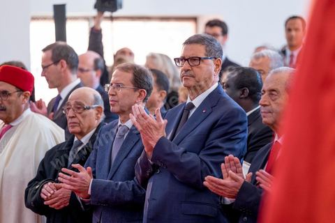 18 mars 2016 : Habib Essid, Premier ministre tunisien. Un an après l'attentat, la Tunisie organise un grand événement avec la commémoration de l'attentat du Bardo qui a fait 21 victimes étangères et une victime tunisienne. La cérémonie qui s'est déroulée dans le hall du musée avec la présence du premier ministre tunisien, Habib Essid, des ministres tunisiens mais aussi Jean-Marc Ayrault, Ministre des Affaires Etrangères français.