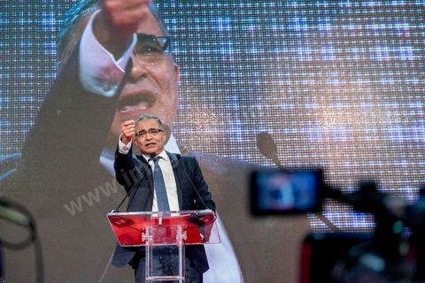 20 mars 2016 : premier grand meetingorganisé par les fondateurs du mouvement "Machrou3 Tounes" dirigé par Mohsen Marzouk. A la coupole d'El Menzah, annoce officielle du nouveau parti, présentation de son logo, une clef, et du communiqué fondateur. Le meeting se termine par un long discours de son leader Mohsen Marzouk, ex Nidaa Tounes. Il a indiqué que le mouvement Projet de la Tunisie ne refera pas les mêmes erreurs que celles commises par Nidaa Tounes.