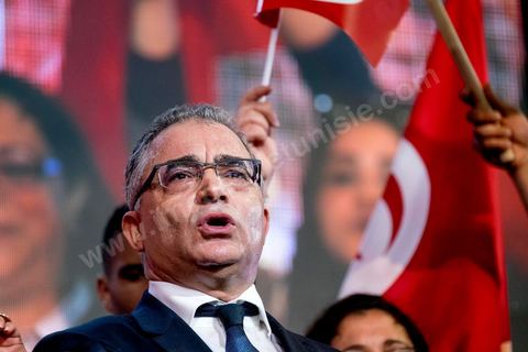 20 mars 2016 : premier grand meetingorganisé par les fondateurs du mouvement "Machrou3 Tounes" dirigé par Mohsen Marzouk. A la coupole d'El Menzah, annoce officielle du nouveau parti, présentation de son logo, une clef, et du communiqué fondateur. Le meeting se termine par un long discours de son leader Mohsen Marzouk, ex Nidaa Tounes. Il a indiqué que le mouvement Projet de la Tunisie ne refera pas les mêmes erreurs que celles commises par Nidaa Tounes.