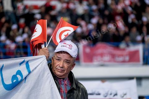 20 mars 2016 : premier grand meetingorganisé par les fondateurs du mouvement "Machrou3 Tounes" dirigé par Mohsen Marzouk. A la coupole d'El Menzah, annoce officielle du nouveau parti, présentation de son logo, une clef, et du communiqué fondateur. Le meeting se termine par un long discours de son leader Mohsen Marzouk, ex Nidaa Tounes. Il a indiqué que le mouvement Projet de la Tunisie ne refera pas les mêmes erreurs que celles commises par Nidaa Tounes.