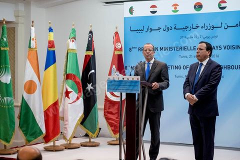 March 22, 2016: Press conference by Tunisian Foreign Minister Khemaies Jhinaoui and the United Nations Secretary-General’s Special Envoy for Libya, Martin Kobler, following two days of deliberations at the 8th Ministerial Meeting of Libya’s Neighboring Countries in Tunis. Mr. Jhinaoui emphasized that the control of certain regions of Libya by terrorist organizations was a source of “extreme concern.” It is therefore imperative to “accelerate” the Presidential Council of the Government of National Accord taking office so that it can begin its mission to combat terrorism, he added. For his part, Kobler assessed that the political process in Libya was “precarious” because some members of parliament had abstained from voting on the Government of National Accord, in addition to statements by certain parties regarding their intention to prevent this government from entering the capital to assume office.