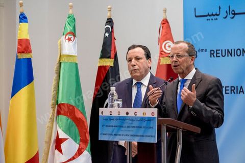 March 22, 2016: Press conference by Tunisian Foreign Minister Khemaies Jhinaoui and the United Nations Secretary-General’s Special Envoy for Libya, Martin Kobler, following two days of deliberations at the 8th Ministerial Meeting of Libya’s Neighboring Countries in Tunis. Mr. Jhinaoui emphasized that the control of certain regions of Libya by terrorist organizations was a source of “extreme concern.” It is therefore imperative to “accelerate” the Presidential Council of the Government of National Accord taking office so that it can begin its mission to combat terrorism, he added. For his part, Kobler assessed that the political process in Libya was “precarious” because some members of parliament had abstained from voting on the Government of National Accord, in addition to statements by certain parties regarding their intention to prevent this government from entering the capital to assume office.
