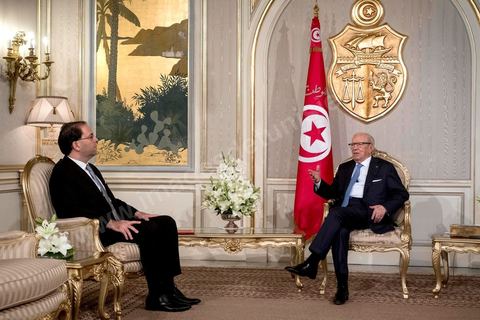 August 3, 2016: Following a meeting of the parties in the National Union coalition, Tunisian President Béji Caïd Essebsi met with Youssef Chahed to present him with the official letter appointing him as Prime Minister and tasking him with forming the new Tunisian national unity government within the next 30 days, following the dismissal of Habib Essid last weekend. Previously the Minister of Local Affairs, the 40-year-old succeeds Habib Essid as head of the government. On Saturday, members of parliament withdrew their confidence in his government, just 18 months after his appointment.