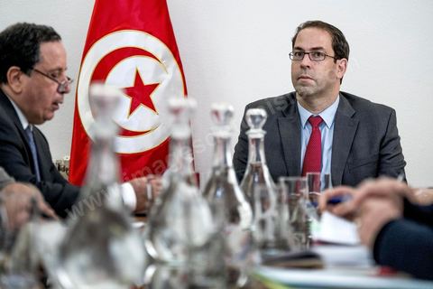 7 novembre 2016 : Réunion ministérielle restreinte pour la préparation de la conférence internationale des investisseurs à la fin du mois de novembre à Tunis. interview avec le Premier Ministre tunisien Youssef Chahed, au siège du gouvernement de la Kasbah.