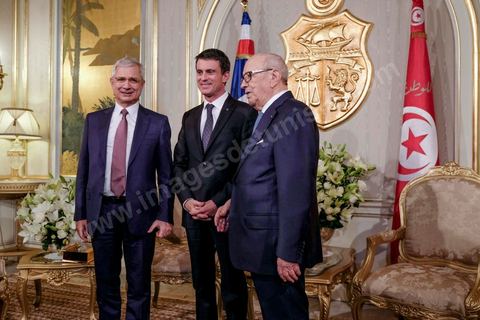 28 novembre 2016 : rencontre entre le Président tunisien Béji Caid Essebsi et le PRemier Ministre français Manuel Valls à la veille de l'ouverture de la Conférence des investisseurs pour la  Tunisie Tunisia2020.