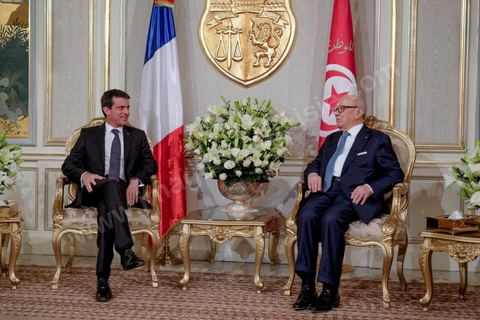 28 novembre 2016 : rencontre entre le Président tunisien Béji Caid Essebsi et le PRemier Ministre français Manuel Valls à la veille de l'ouverture de la Conférence des investisseurs pour la  Tunisie Tunisia2020.