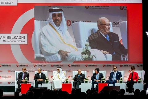 29 novembre 2016 : Cérémonie d'ouverture de la Conférence Tunisia 2020 par président Tunisien Beji Caid Essebsi, avec Emir du Qatar, Premiers Ministres tunisien, français et algérien.