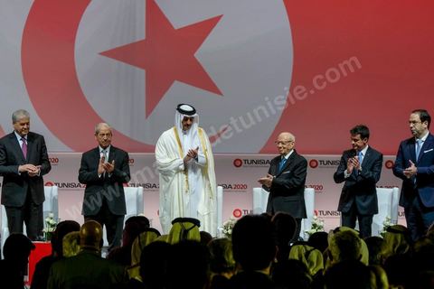 29 novembre 2016 : Cérémonie d'ouverture de la Conférence Tunisia 2020 par président Tunisien Beji Caid Essebsi, avec Emir du Qatar, Premiers Ministres tunisien, français et algérien.