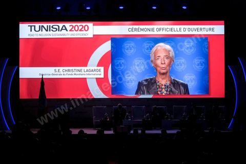 29 novembre 2016 : Cérémonie d'ouverture de la Conférence Tunisia 2020 par président Tunisien Beji Caid Essebsi, avec Emir du Qatar, Premiers Ministres tunisien, français et algérien.