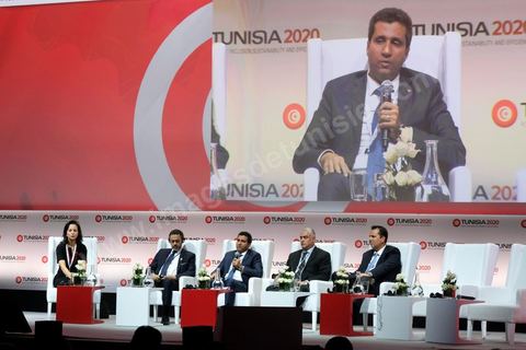 29 novembre 2016 : Tunisia 2020 J1, conférence "Economie numérique : La Tunisie hub régional", modératrice Emna Kharouf. Speakers :Anouar Maarouf, Ministre des Technologies de la Communication et de l’Economie Numérique, TunisieWaleed Al Sayed, Directeur général délégué, Ooredoo Sami Ben Romdhane, Vice Président et « technical fellow », eBay IncChristophe Dumoulin, Président-directeur général, Business&Decision, FranceKhalid Elgibali, Division President – Middle East and North Africa, MasterCard, DubaïChristian Jannot, Directeur général, Sagemcom software & technologiesRaouf Mhenni, Directeur des opérations internationales, Sopra HR SoftwareBadreddine Ouali, Président, Vermeg GroupKeis Sellami, Président-directeur général, groupe Discovery DatasoftAlexandre Zapolsky, Fondateur, LinagoraSuccess Story : Pradeep Kumar, Senior Vice President, Global Support Delivery, Hewlett Packard Enterprise
