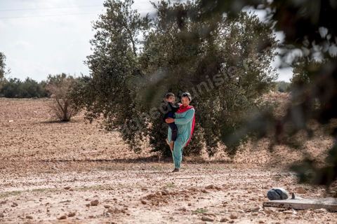16 ocotbre 2017 : Dans la nuit du 8 au 9 octobre 2017 un bateau de pêcheur avec plus de 90 migrants clandestins tunisiens à bord a été percuté "accidentellement" (selon source officielle) provocant la mort et disparition d'une cinquantaine de jeunes tunisiens les autres ayant été rescapé apr ce meme navire tunisien. 