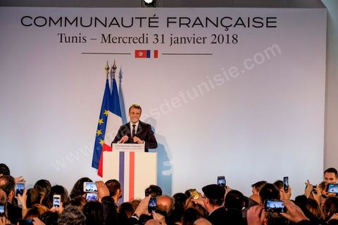 31 janvier 2018 : Emmanuel Macron rencontre la communauté française à la Résidence de l'Ambassade de France à la Marsa dans le cadre de la visite d'Etat du Président français en Tunisie.
