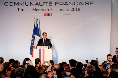 31 janvier 2018 : Emmanuel Macron rencontre la communauté française à la Résidence de l'Ambassade de France à la Marsa dans le cadre de la visite d'Etat du Président français en Tunisie.