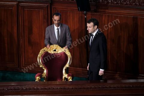 February 1, 2018: Speech by Emmanuel Macron before members of the ARP (Assembly of People’s Representatives) at the Bardo in Tunisia. After emphasizing that Tunisia’s challenges are primarily economic, the French president stated that “painful reforms are necessary for Tunisia to become a truly attractive destination.”From 2016 to 2020, France’s aid for Tunisia’s economic recovery totaled 1.2 billion euros, with an additional 500 million euros allocated for 2020–2022. “If you fail, we fail” was the phrase Macron repeated throughout his 24-hour state visit.