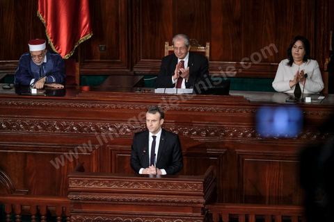 February 1, 2018: Speech by Emmanuel Macron before members of the ARP (Assembly of People’s Representatives) at the Bardo in Tunisia. After emphasizing that Tunisia’s challenges are primarily economic, the French president stated that “painful reforms are necessary for Tunisia to become a truly attractive destination.”From 2016 to 2020, France’s aid for Tunisia’s economic recovery totaled 1.2 billion euros, with an additional 500 million euros allocated for 2020–2022. “If you fail, we fail” was the phrase Macron repeated throughout his 24-hour state visit.