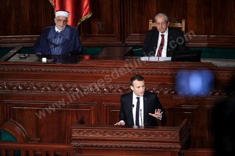 February 1, 2018: Speech by Emmanuel Macron before members of the ARP (Assembly of People’s Representatives) at the Bardo in Tunisia. After emphasizing that Tunisia’s challenges are primarily economic, the French president stated that “painful reforms are necessary for Tunisia to become a truly attractive destination.”From 2016 to 2020, France’s aid for Tunisia’s economic recovery totaled 1.2 billion euros, with an additional 500 million euros allocated for 2020–2022. “If you fail, we fail” was the phrase Macron repeated throughout his 24-hour state visit.