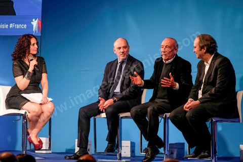1er février 2018 : Intervention conjointe de Xavier Niel, fondateur d'Iliad (Free), Stéphane Richard, PDG de Orange et Jacques Seguéla, co fondateur de Havas, au forum économique franco-tunisien à Tunis