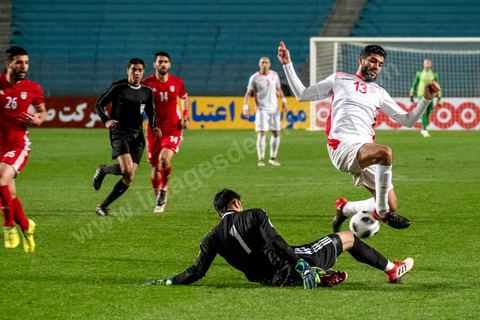 23 mars 2018 : Match de football amical entre la Tunisie et l'Iran en vue de la préparation à la coupe du monde de football en Russie en juin 2018. match au stade de Radès, banlieue sud de Tunis, avec près de 4000 spectateurs et sous une pluie intensive, la Tunisie remporte le match 1 à 0. 