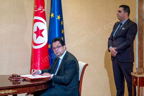 25 octobre 2018 : Signature de contrats et conférence de presse entre Jean-Claude Junker, Président de la Commission Européenne et Béji Caïd Essebsi, Président de la Tunisie au Palais de présidentiel de Carthage, , dans la cadre de la visite de Jean-Claude Junker en Tunisie le 25 et 26 octobre.