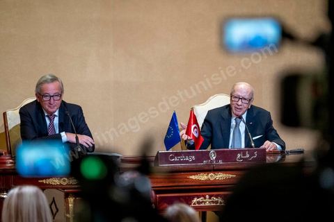 25 octobre 2018 : Signature de contrats et conférence de presse entre Jean-Claude Junker, Président de la Commission Européenne et Béji Caïd Essebsi, Président de la Tunisie au Palais de présidentiel de Carthage, , dans la cadre de la visite de Jean-Claude Junker en Tunisie le 25 et 26 octobre.
