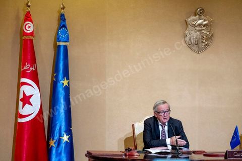 25 octobre 2018 : Signature de contrats et conférence de presse entre Jean-Claude Junker, Président de la Commission Européenne et Béji Caïd Essebsi, Président de la Tunisie au Palais de présidentiel de Carthage, , dans la cadre de la visite de Jean-Claude Junker en Tunisie le 25 et 26 octobre.