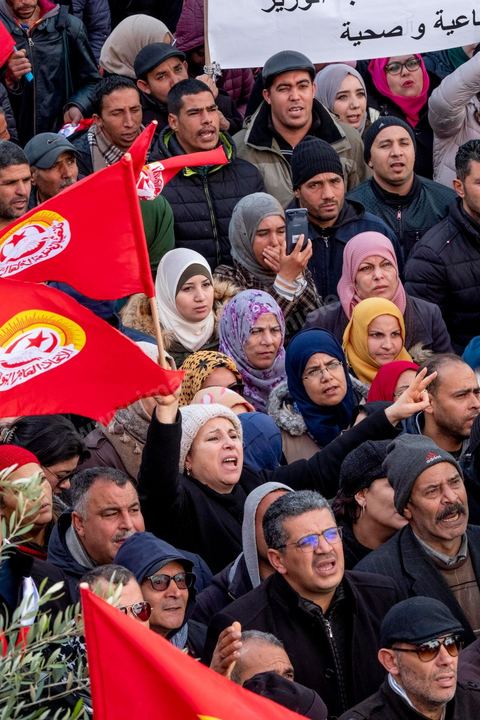 14 janvier 2019 : 8ème anniversaire de la révolution, place Med Ali au siège historique de l'UGTT, Noureddine Taboubi, secrétaire général fait au balcon de son bureau son discours à près d'un millier de syndicalistes. Suivi ensuite de l'interview dans son bureau.